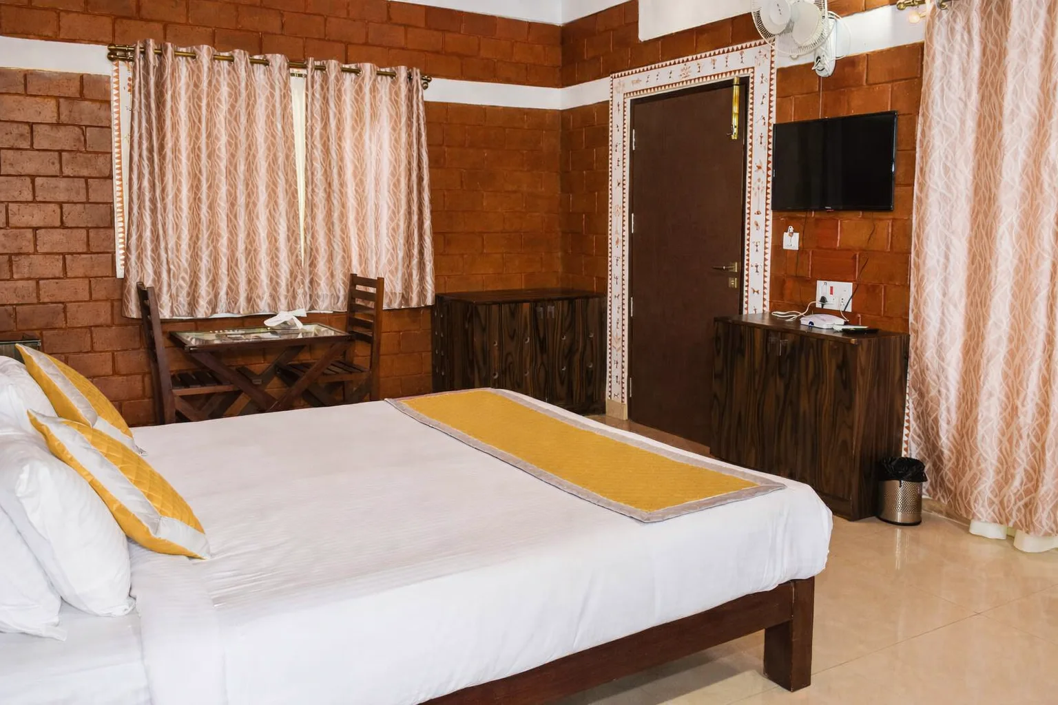 Luxury Cottage 3